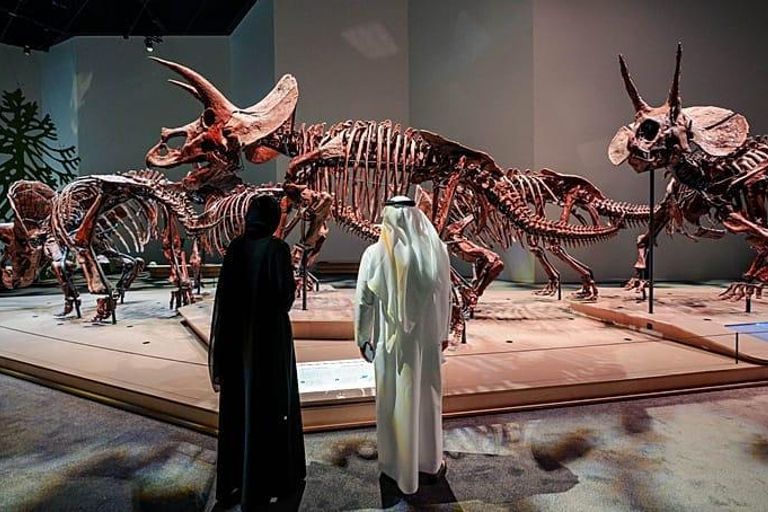 Abu Dhabi:Heritage,Culture With Natural Historical Museum Dubai: Abudhabi Shared Tour With Hotel Pickup