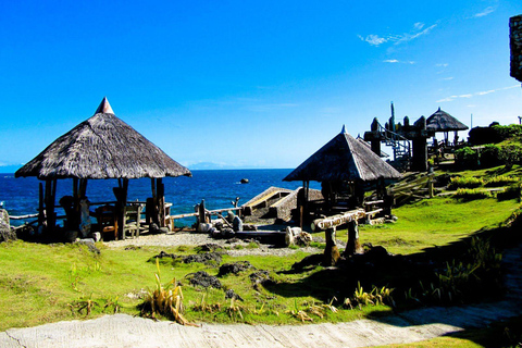 Boracay Island Hopping with Standard Boodle Fight Lunch