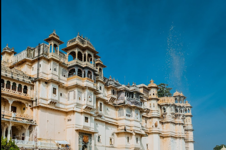 Udaipur Full-Day Private Sightseeing Tour With Guide