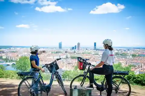 Lyon: Location d'un vélo électrique pour la demi-journée