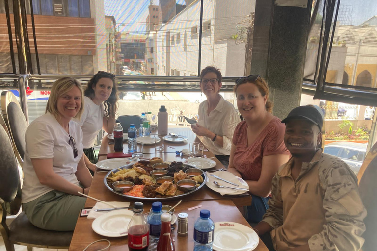 Nairobi city walking tour with traditional Kenyan Lunch.