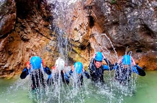 TOP CANYONING: Monkey Garden – 100 % bestes Canyoning für Familien