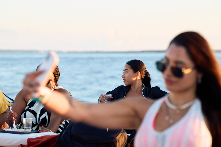 Ibiza: Formentera Boat and Bike Guide Tour +Sunset Party Gold Edition: Formentera Bike & Boat Adventure from Ibiza