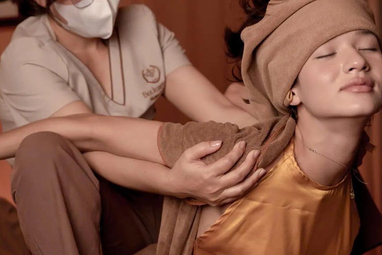 Da Nang: Premium Massage & Spa Treatments (Pickup Included) 90 Minutes Herbal Massage