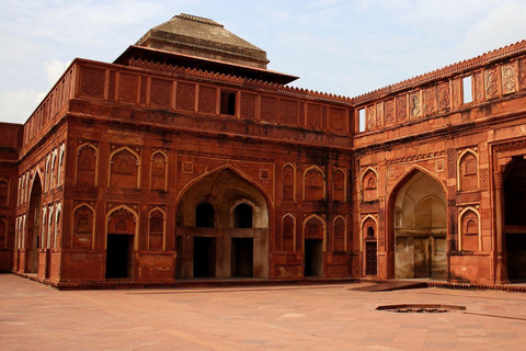 From Delhi: 4-Day Golden Triangle Tour with Agra and Jaipur
