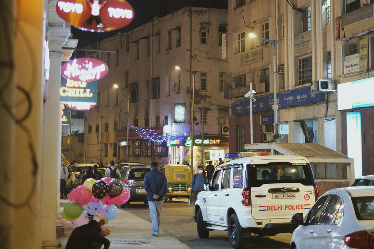 Delhi: Nachtleven Tour met privé auto, gids &amp; chauffeur