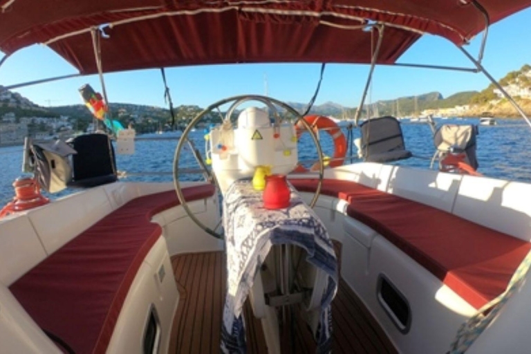 ANDRATX: ONE DAY TOUR ON A PRIVATE SAILBOAT ANDRATX: ONE DAY TOUR ON A PRIVATE SAILBOAT WITH SNACKS AND