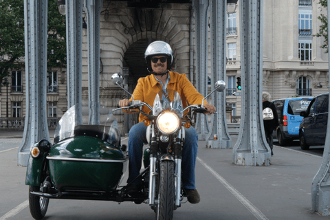 Paris: Guided Side Car Tour with Bottle of Champagne