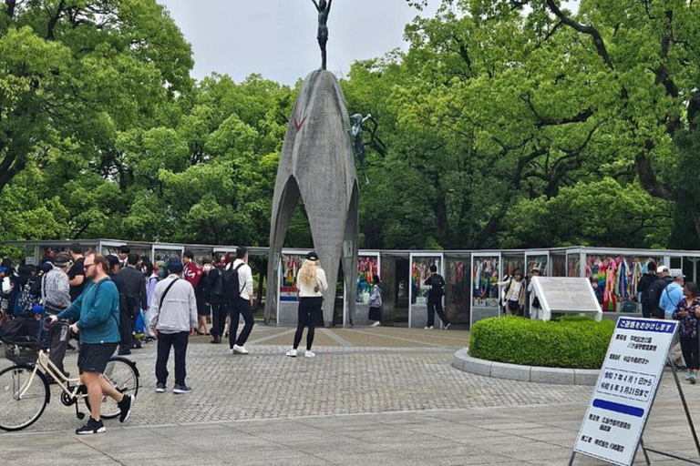 Osaka/Kyoto: Hiroshima & Miyajima UNESCO Sites Private Tour