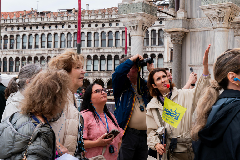 Venice: St. Mark's Basilica Guided Tour and Gondola Ride