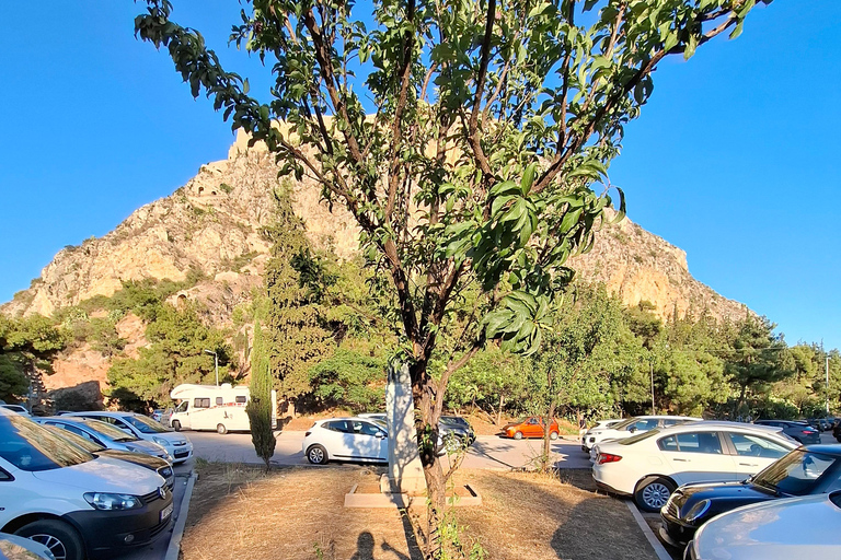 Lachen met Nafplio in de natuurGrieks: lachen met Nafplio in de natuur