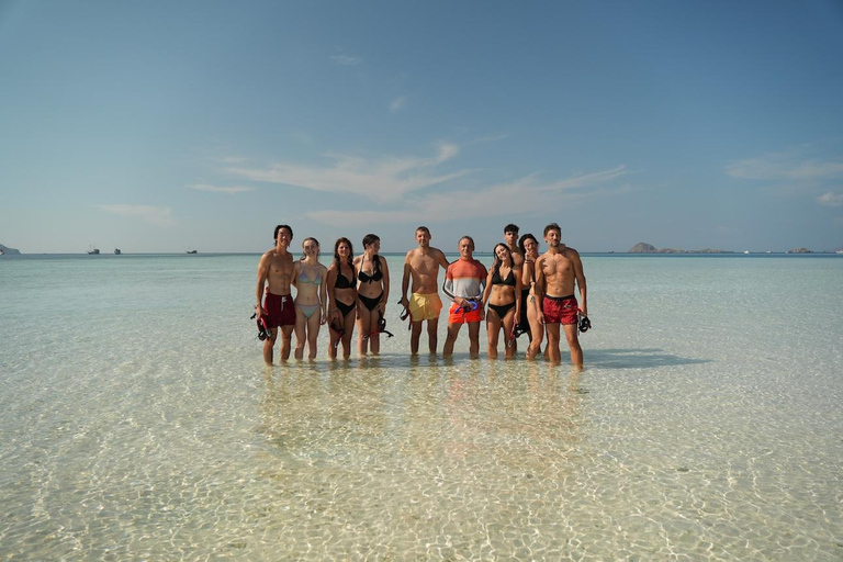 Labuan Bajo: Komodo Family Tour with Documentation Family Tour with Documentation + Drone