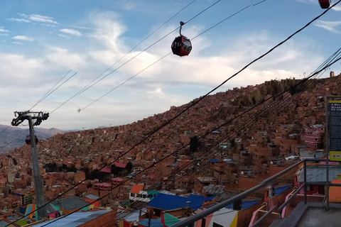 Visite à pied de la ville de NOCTURNAL - Ça sent bon l&#039;esprit de La Paz