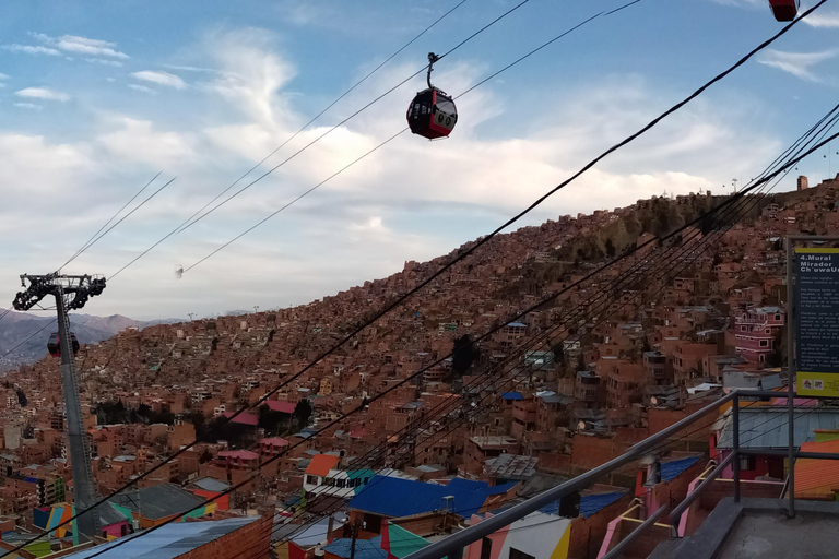 Visite à pied de la ville de NOCTURNAL - Ça sent bon l&#039;esprit de La Paz