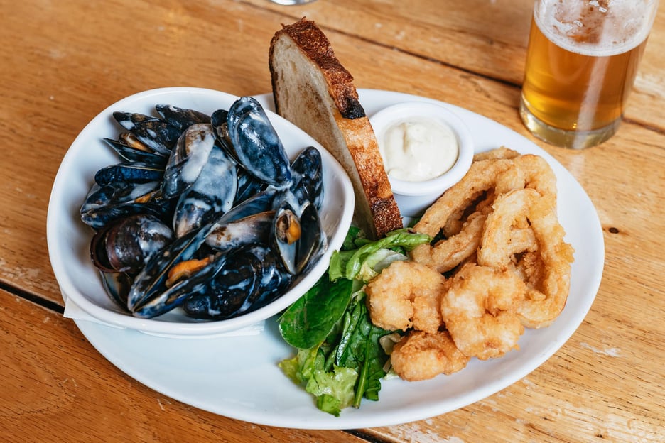 Dublin: Howth Coastal Craft Beer and Seafood Tour