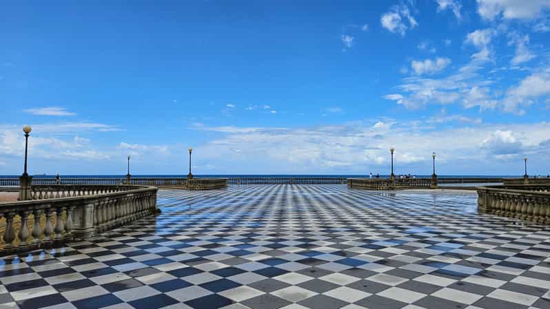 Secret Livorno: A Walking Journey Through History, Canals, and Legends