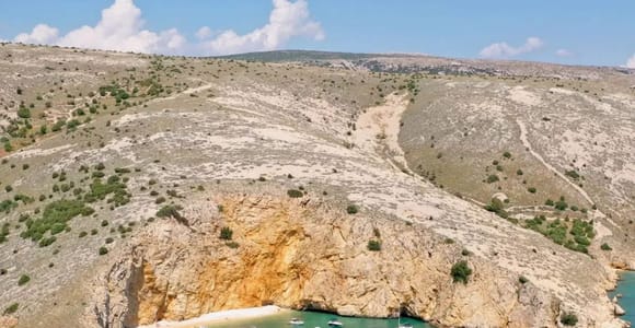 Punat: Golden Bay Boat Tour with Swimming & Snorkeling