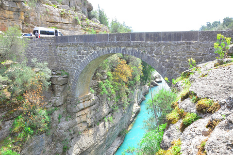 塔齐峡谷、阿凡达乐园和塞尔格古城之旅