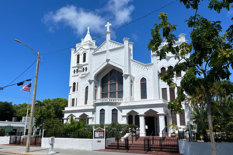 Miami: 2-Hour Tour of Key West's Historic District in French and English From Miami: 2-Hour Historic Key West Tour in French and English