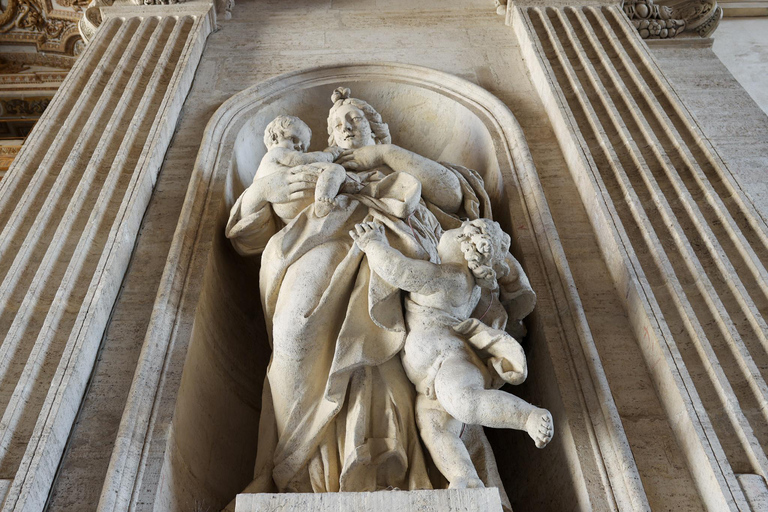 Rome: St. Peter’s Basilica & Underground Tombs Tour Group Tour in French
