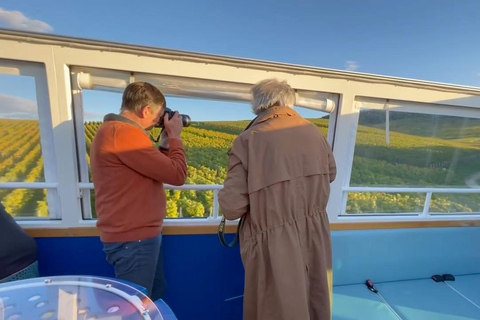 Epernay : Balade Privée en Bus Impérial à Travers les Vignes de ChampagneBalade Privée de 3 heures