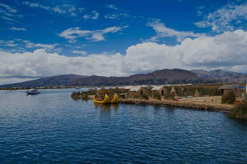 Puno: Full-Day Tour to Uros Floating Islands & Amantani