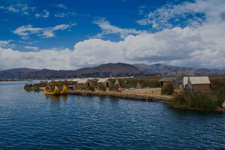 Puno: Full-Day Tour to Uros Floating Islands & Amantani