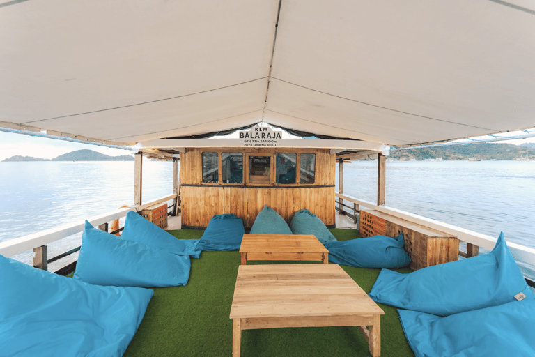 Labuan Bajo: 3-Day Komodo Sailing & Overland Tour, 12 Stops Standard Boat | 3-Day Komodo Sailing | 9 Stops | No Overland
