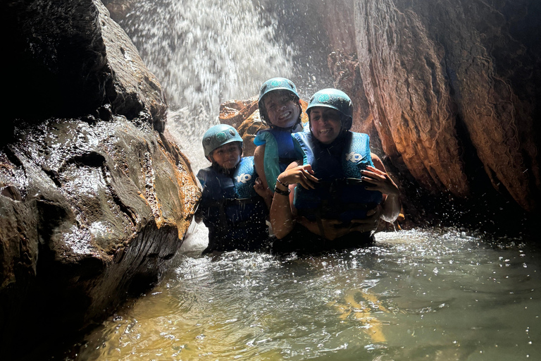 River Caving Arenales and Indian Cave