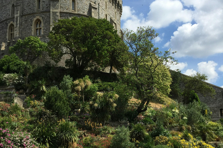 London: Private Tour zu Schloss Windsor, Stonehenge und Bath