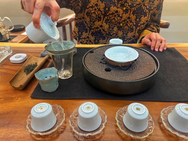 Beijing: Chinese Tea Ceremony Experience Near the CCTV Tower