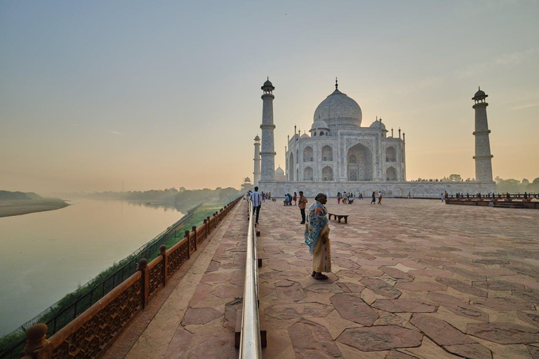 From Delhi: Sunrise Taj Mahal and Agra Fort Private Day Trip Private Tour from Delhi with Car, Driver, and Guide Only