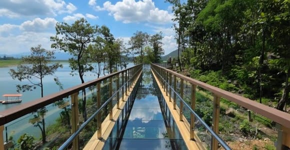 Chiang Mai: Small Group Sticky Falls & Glass Skywalk