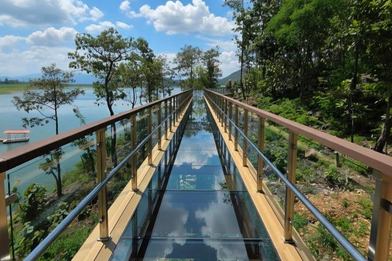 Chiang Mai: Small Group Sticky Falls & Glass Skywalk