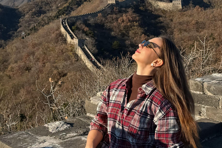 Busda: Mutianyu Great Wall & Ming Tomb Group/Private Tour Mutianyu Great Wall & Ming Tomb +XR Experience Private Tour