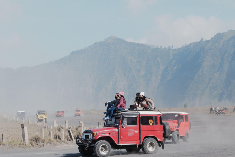 Surabaya/Malang/Probolinggo: 2D1N Bromo & Ijen W/ Bali drop Malang:2D1N budget sharing tour Bromo & Ijen W/ Bali dropoff