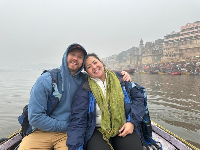 Visit Varanasi City Highlights Private Day Tour & Ganges Cruise in Varanasi