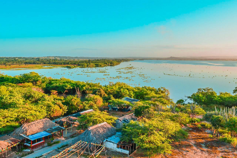 Totumo Volcano + Beach: Tourist route, entrance, lunch, and beach club Totumo Volcano + Beach: Tourist route, lunch, and beach club