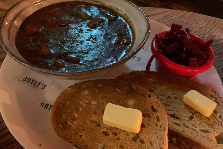 Liverpool: Albert Dock & Cavern Quarter Walking Food Tour