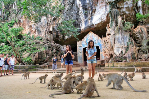 Khao Lak: Excursión a la isla de James Bond y piragüismo en barco de cola larga