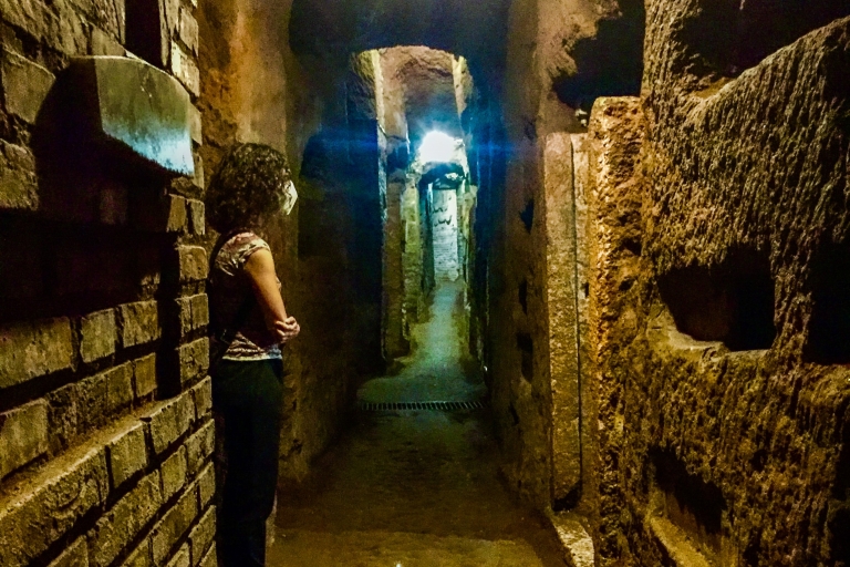 Rom: Halbprivate Tour zu den römischen KatakombenPrivate Tour auf Französisch