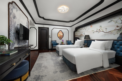 Catherine 2D1N Cruise: Ha Long Bay with Sung Sot & Ti Top Premier Suite of Catherine Cruise from Halong
