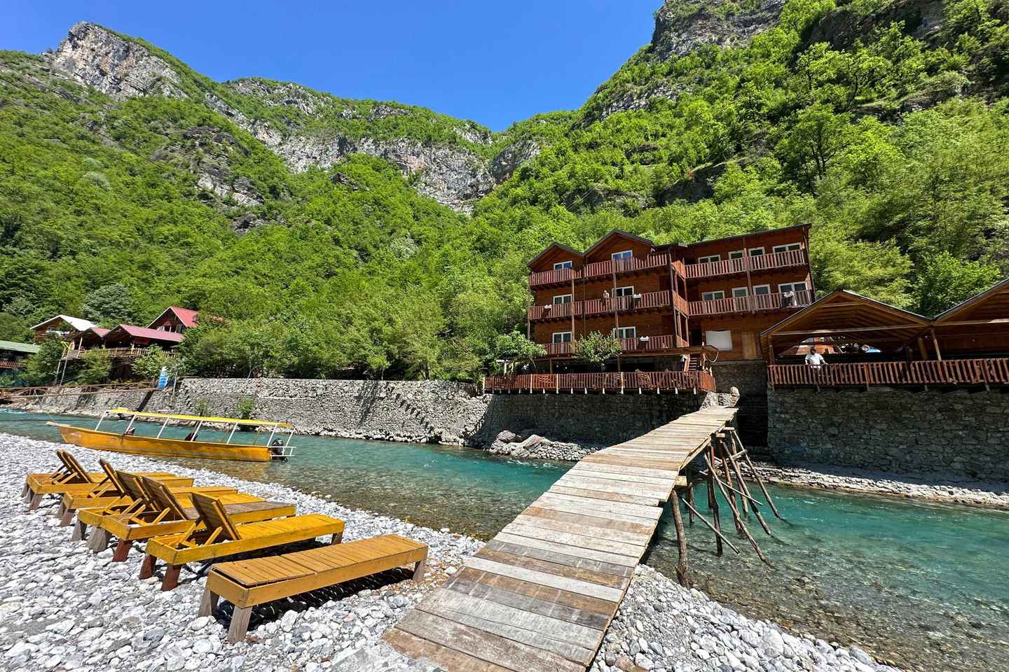 从舒库尔德出发:夏拉河一日自助游