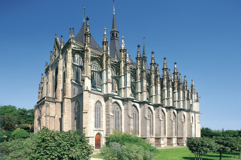 Kutná Hora Half-Day Tour with Admissions Tour in Spanish