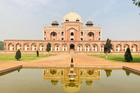 Delhi: Private Guided City Tour of Old and New Delhi Private Tour with Driver, Car and Tour Guide