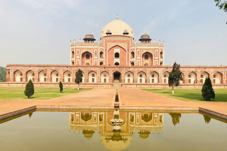 Delhi: Private Guided City Tour of Old and New Delhi Private Tour with Driver, Car and Tour Guide