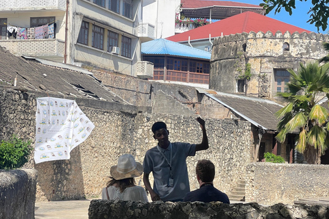 Stone Town Walking Tour With Local Expert GuideShared Walking Tour