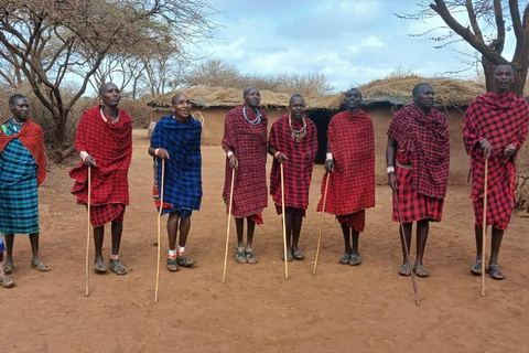 Nairobi: Jednodniowa wycieczka do wioski masajskiej z lokalnym przewodnikiem