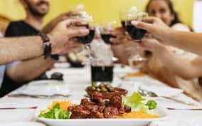 Lisbon: Food and Wine Small Group Walking Tour