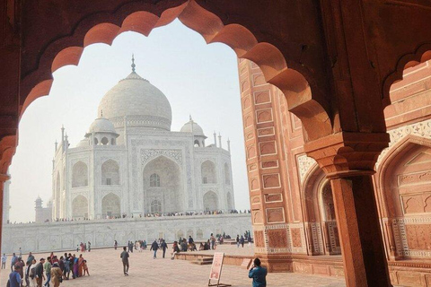 Wycieczka do Tadż Mahal o wschodzie słońca z New DelhiWycieczka Sunrise Taj Mahal z Nowego Delhi